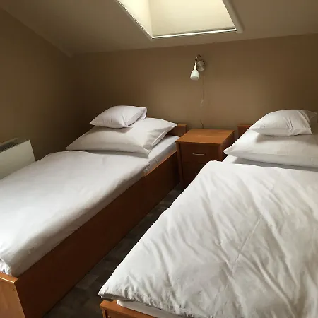 Zoldkert Panzio Guest house
